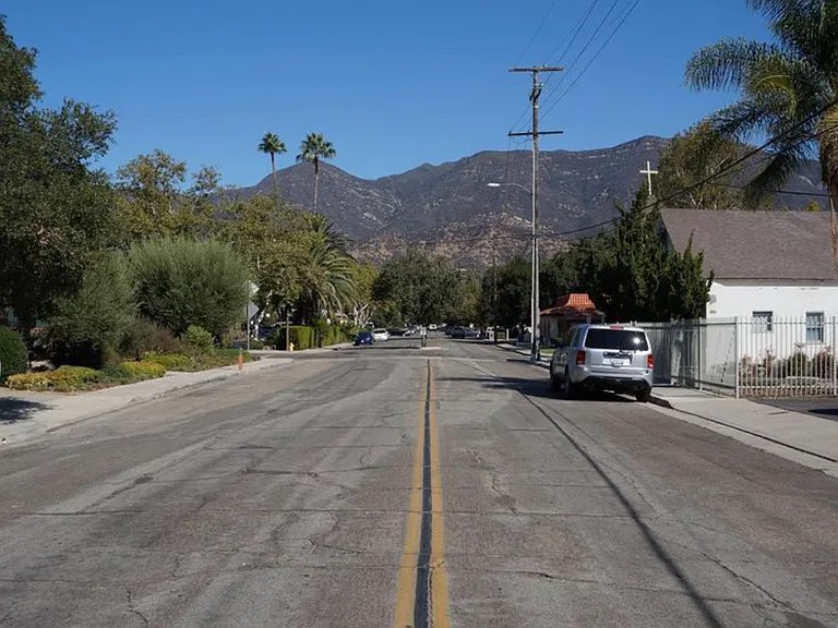 206 S Ventura St #D — Photo 11