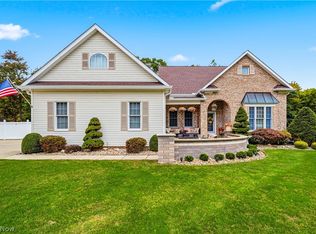 305 W Cedar St, Jefferson, OH 44047