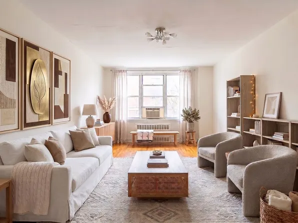 1200 Gravesend Neck Rd APT 3L, Brooklyn, NY 11229