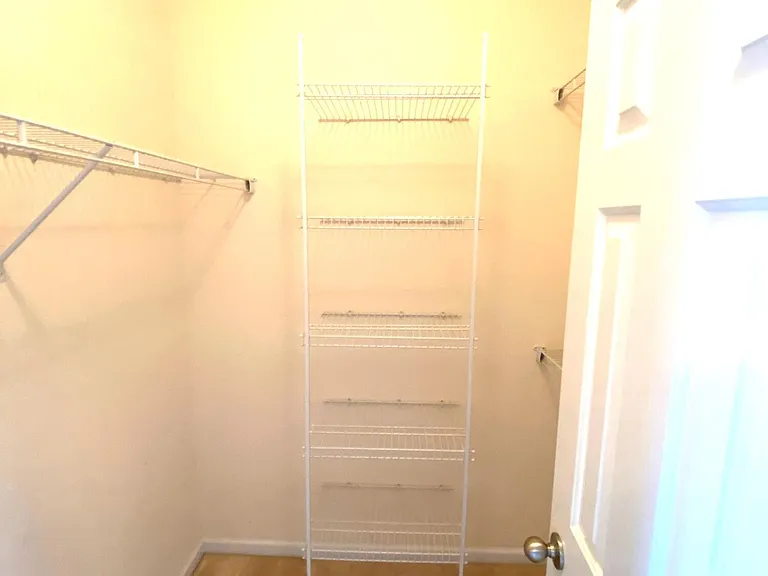 125 Hardin Dr — Photo 12