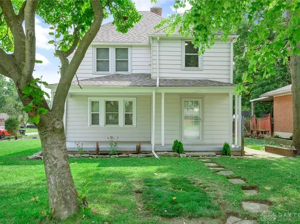 1702 S Smithville Rd, Dayton, OH 45410