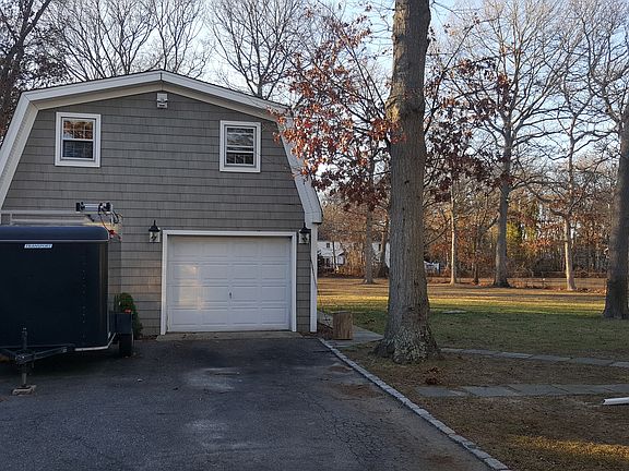 2nd image of 234 Oakwood Ave