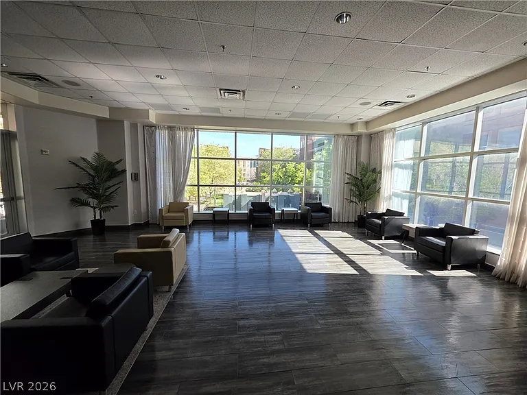 62 E Serene Ave #225 — Photo 20