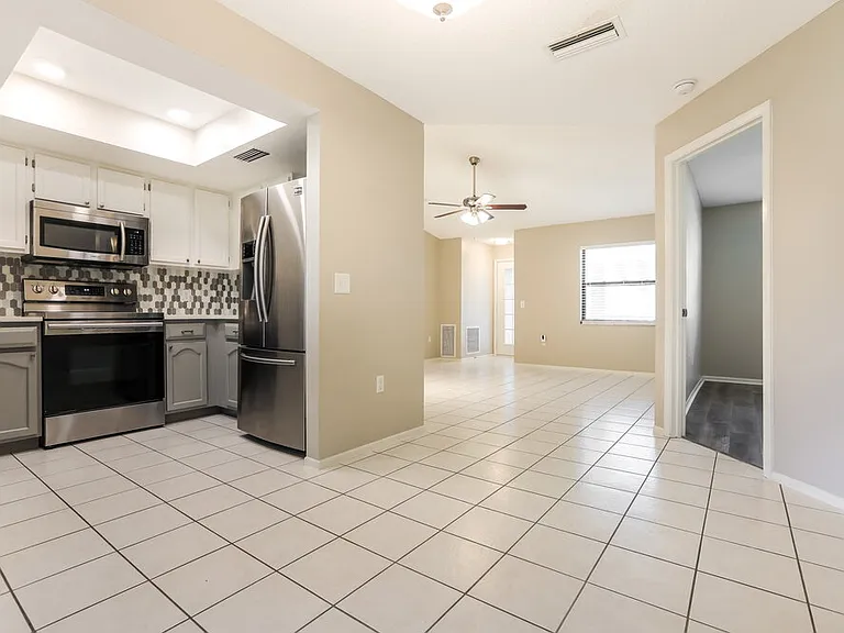 1545 Deer Hollow Blvd — Photo 3