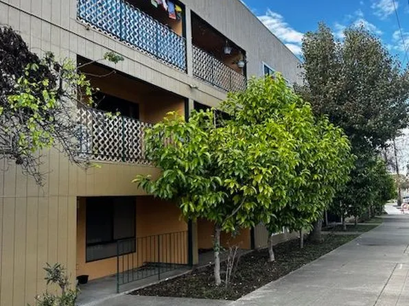 Kearny Street Apartments, 725 Kearney St #7f6c98b2b, El Cerrito, CA 94530