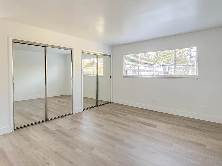 1722 G St — Photo 20