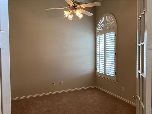 5th image of 3603 Moroney Dr