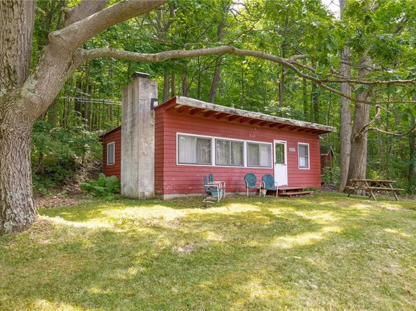 8025 Farview Dr #27, Honeoye, NY 14471