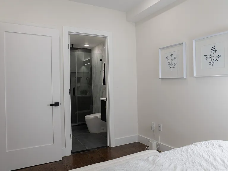 39 Boyd Ave #A — Photo 12