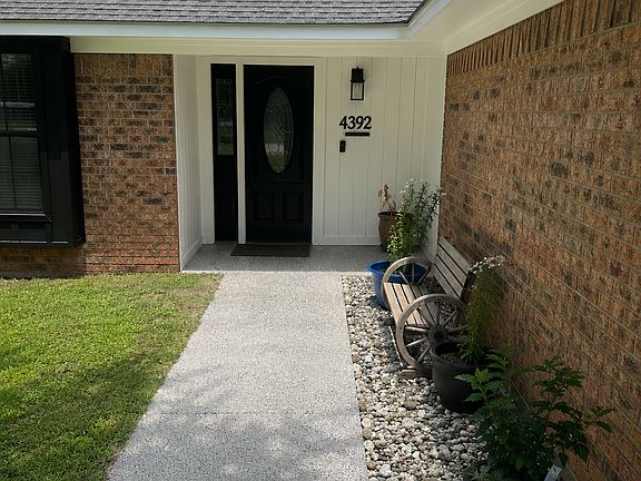 3rd image of 4392 Leaning Oaks