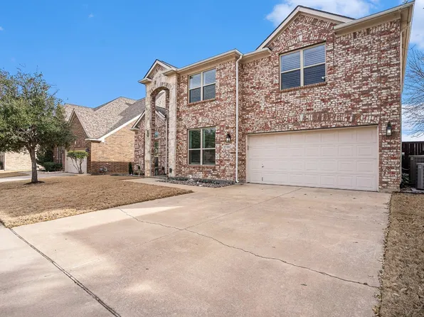 10136 Vintage Dr, Fort Worth, TX 76244