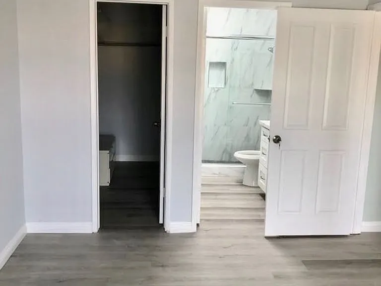 8310 Regents Rd #3H — Photo 17