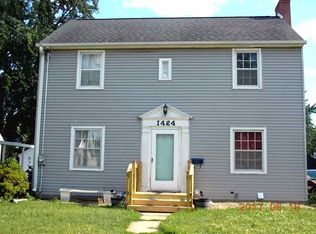 1424 Bertch Ave, Waterloo, IA 50702
