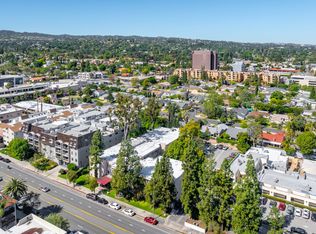 5405 Lindley Avenue, Tarzana, CA 91356