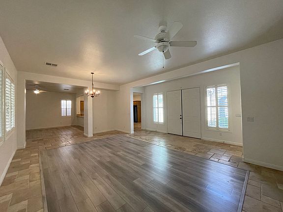 5th image of 9357 Outer Banks Ave