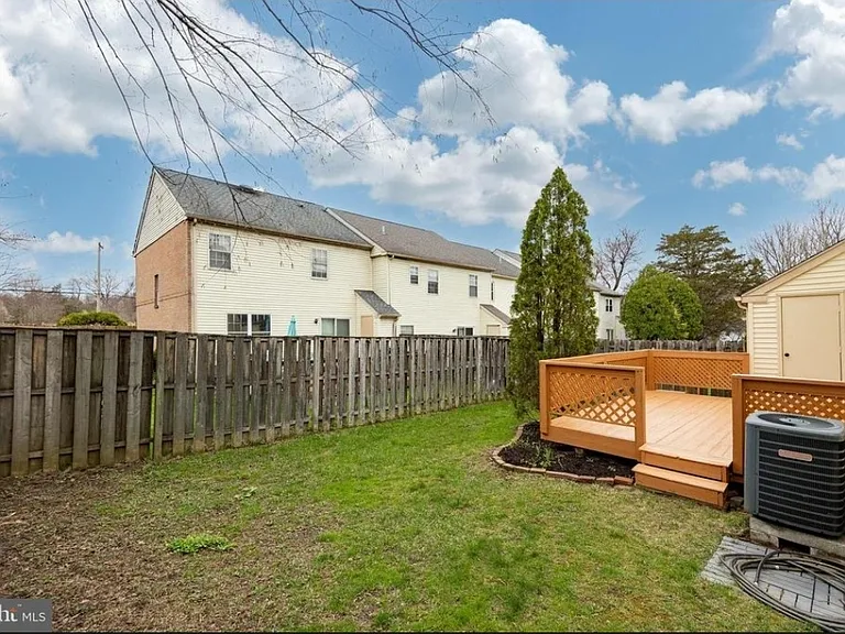 270 Grimley Rd — Photo 27