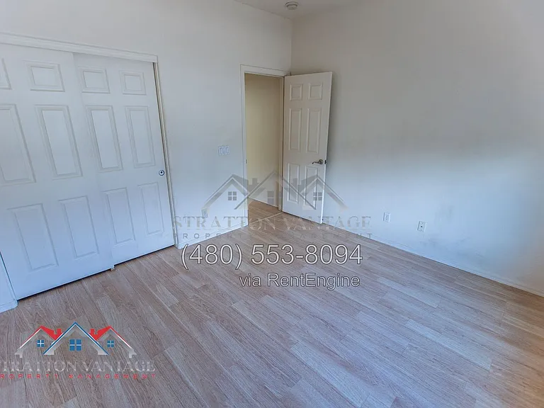 42322 W Lunar St — Photo 8