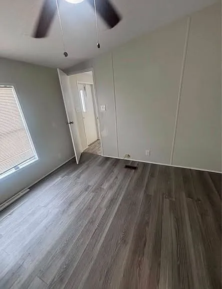 2550 E Shotwell St #21 — Photo 14