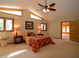 6225 Cardinal Ave, Excelsior, MN 55331