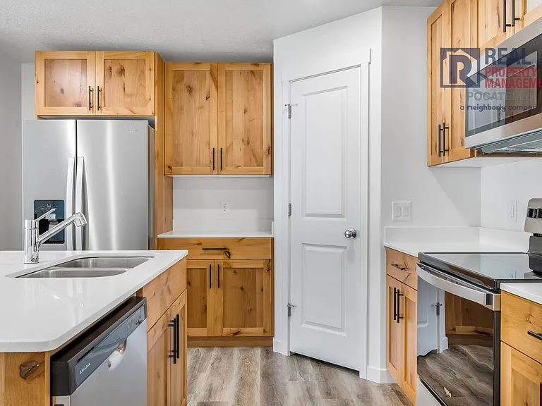 1014 W Quinn Rd #BLD-11 — Photo 5