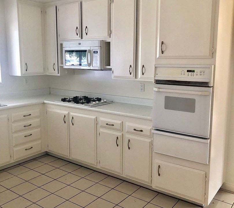 1st image of 295 Baker Ave
