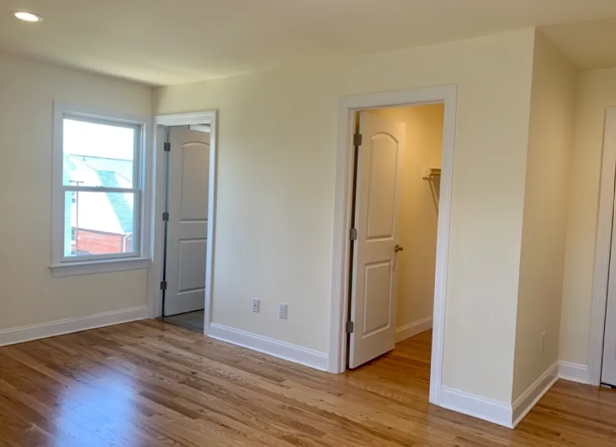 3 bed, 2.5 bath, $3,500 — Photo 4