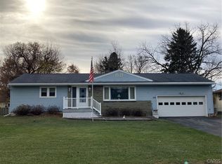 109 Cross Rd, Camillus, NY 13031