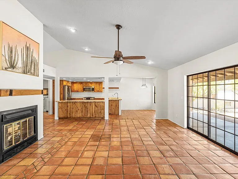 6006 E Wildcat Dr — Photo 4