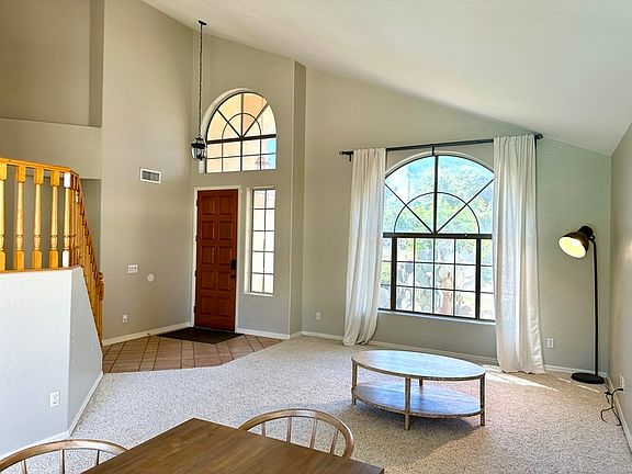 4th image of 4442 W Linda Ln