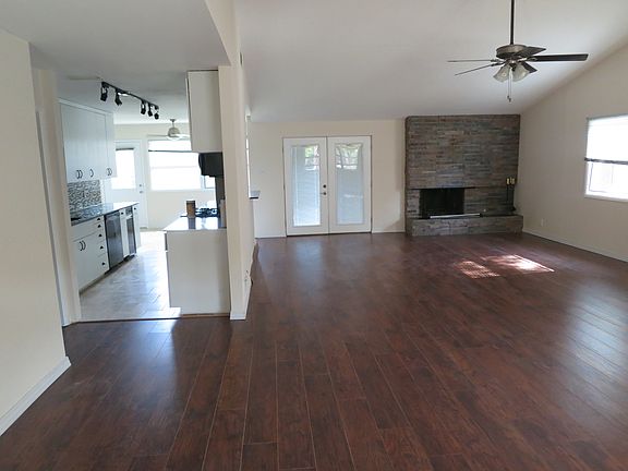 5th image of 3428 High Bluff Dr