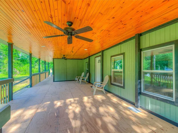 229 One Such Rd, Livingston, TX 77351