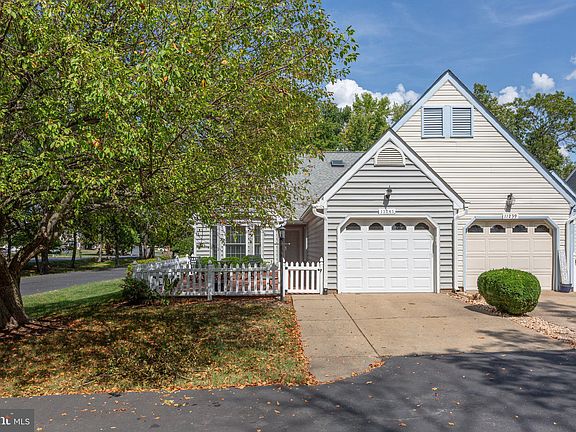 3rd image of 11241 Stone Mill Ct