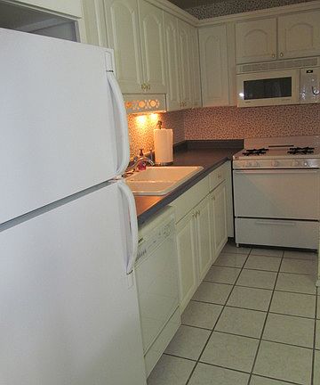 4th image of 5328 Waterbury Ct #2302