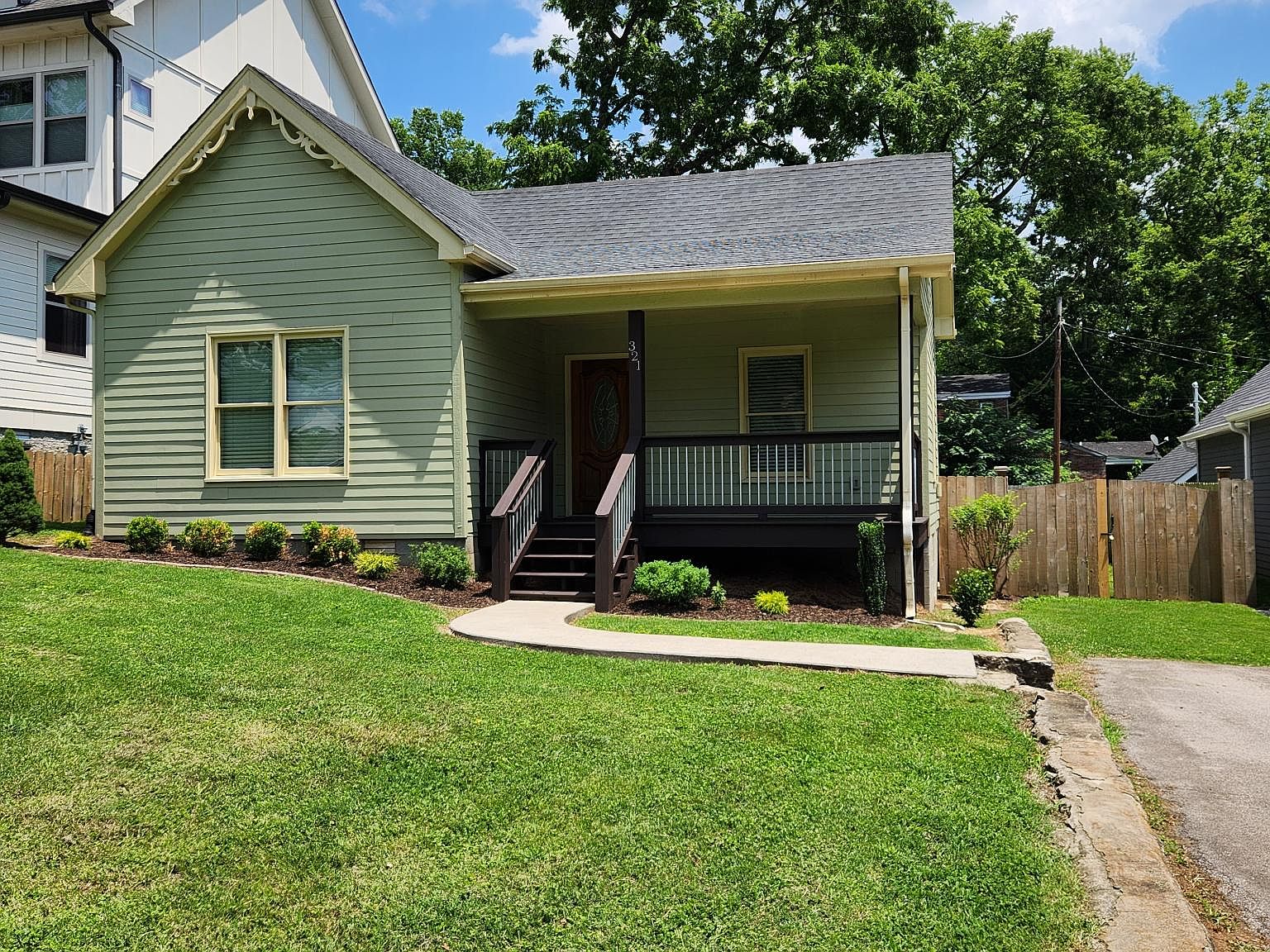 321 S 15th St, Nashville, TN 37206 | Zillow