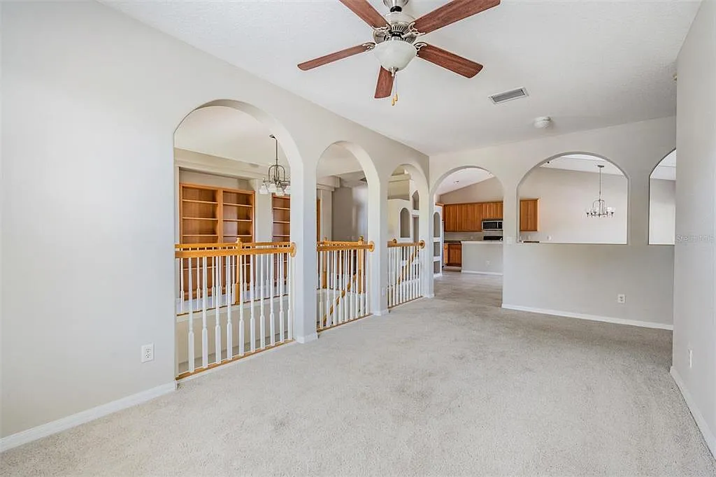 2 bed, 2.0 bath, 1738 sqft, $2,400 — Photo 4