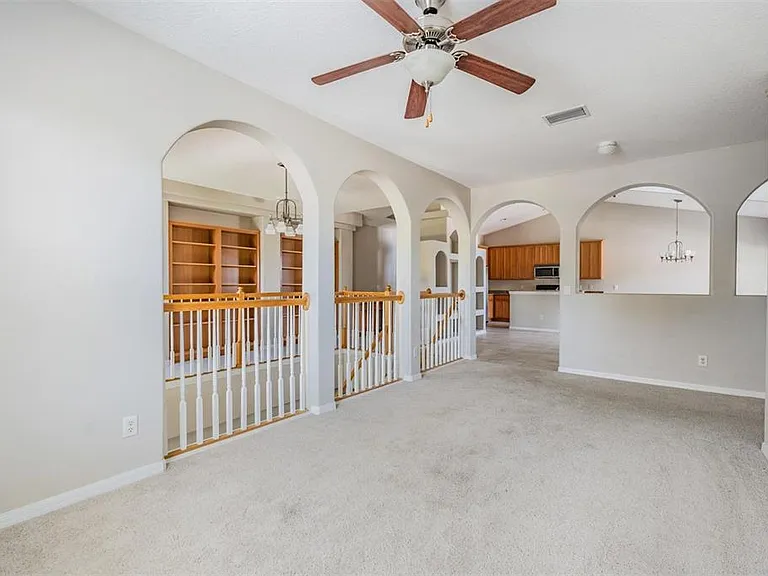 6008 Fishhawk Crossing Blvd #6008 — Photo 4