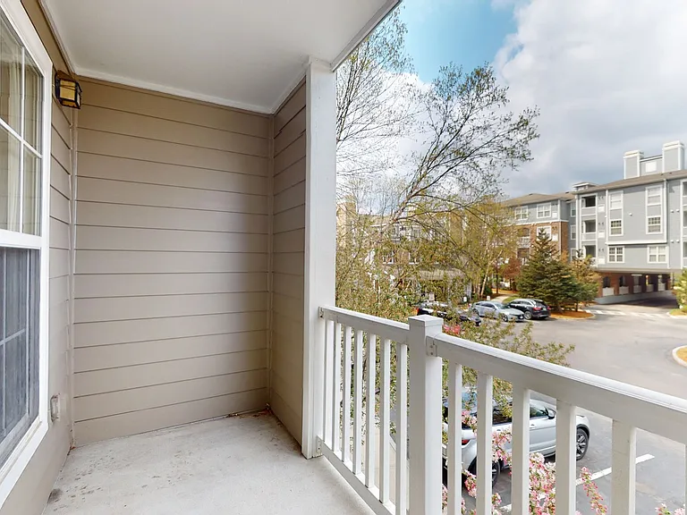 Ridge at Blue Hills — Photo 44
