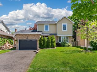 51 Winston Cres, Whitby, ON L1N6Y3