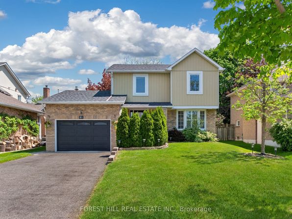 51 Winston Cres, Whitby, ON L1N 6Y3