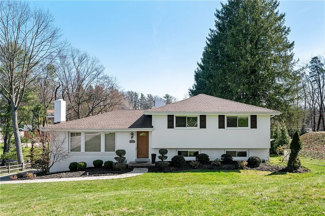 2509 Giant Oaks Dr photo 1