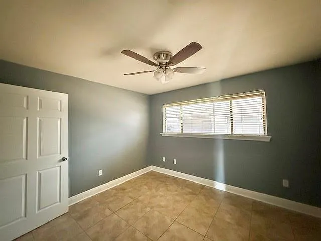 7616 W Judge Perez Dr #B — Photo 6