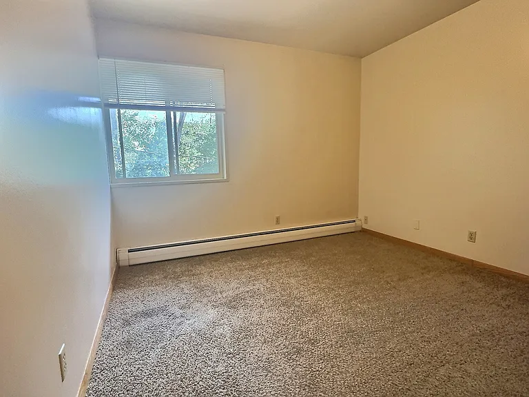 120 W Slifer St #5 — Photo 8