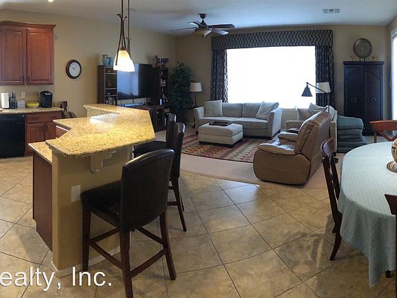 2nd image of 2663 S Springwood Blvd Unit 315