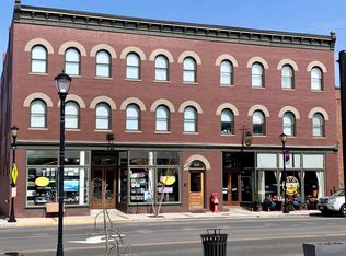 335 W Main St #E, Radford, VA 24141