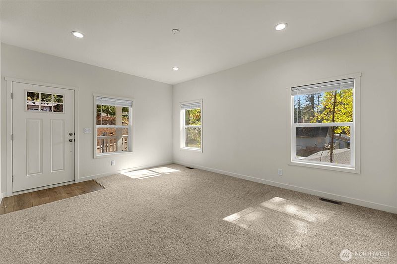 5th image of 487 Haussler Road