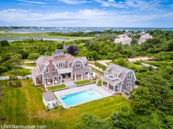 3 Brewster Rd, Nantucket, MA 02554