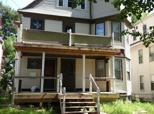 33 Longfellow St, Dorchester, MA 02122