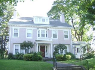 1950 Park Ave, Bridgeport, CT 06604