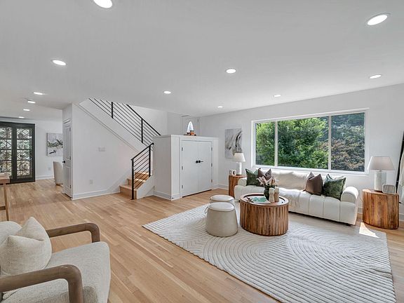 5th image of 4248 Blagden Ave NW
