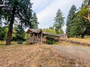 9038 SW 157th Pl, Vashon, WA 98070